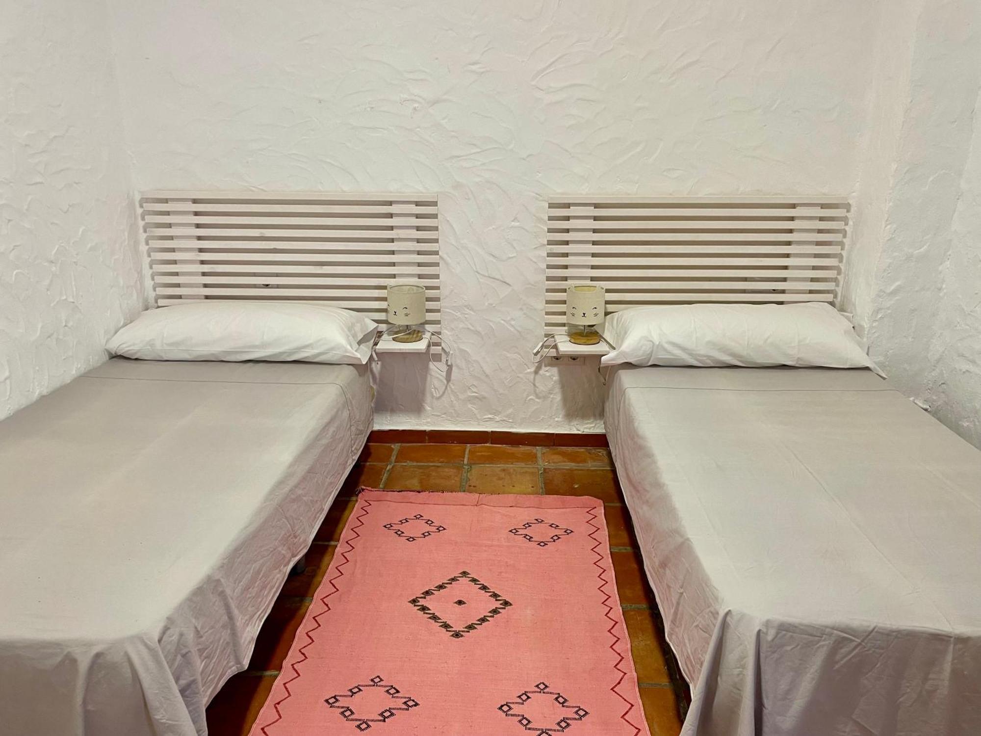 Chalet Con Piscina Privada En Bolonia Tarifa Eksteriør billede